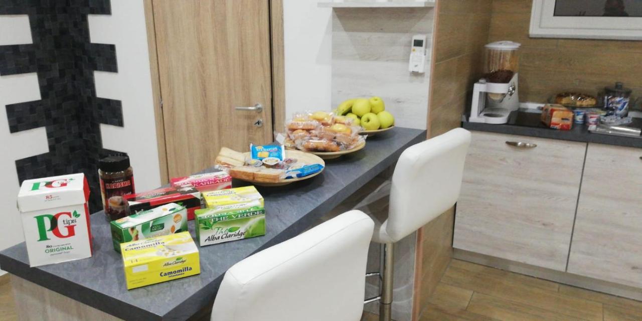 b&b annunziata dream Napoli Bagian luar foto