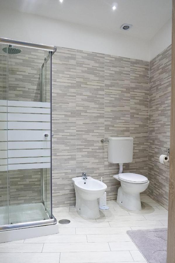 b&b annunziata dream Napoli Bagian luar foto