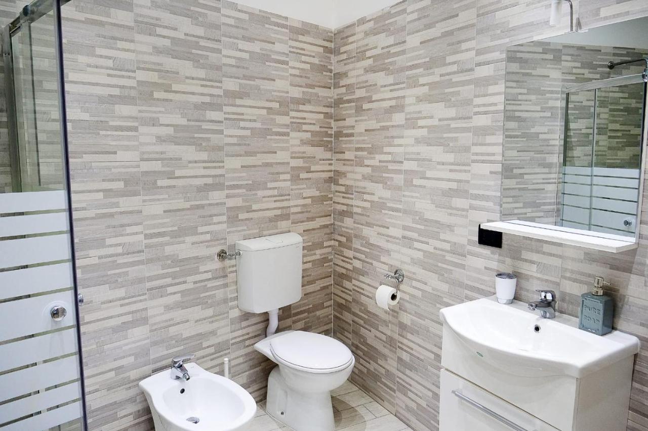 b&b annunziata dream Napoli Bagian luar foto